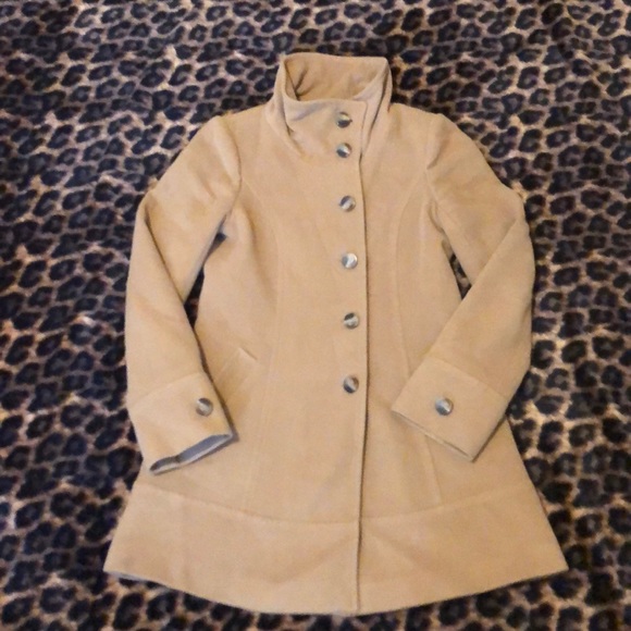 Warm Jacket - Picture 1 of 4